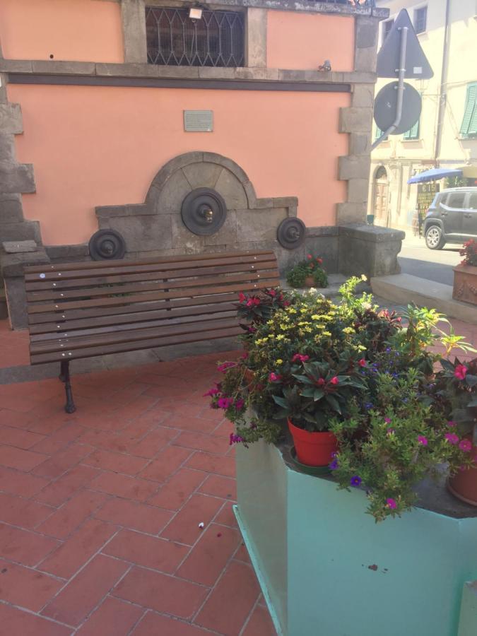 Mare Toscano Appartement Riparbella Buitenkant foto